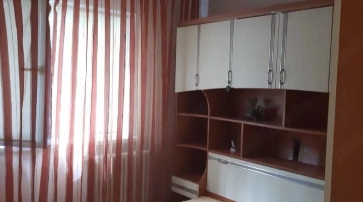 Oferta Apartament, 2 camere decomandat, 42 mp, Alexandru cel Bun, de inchiriat,  Magazin 2 pasi imagine 5
