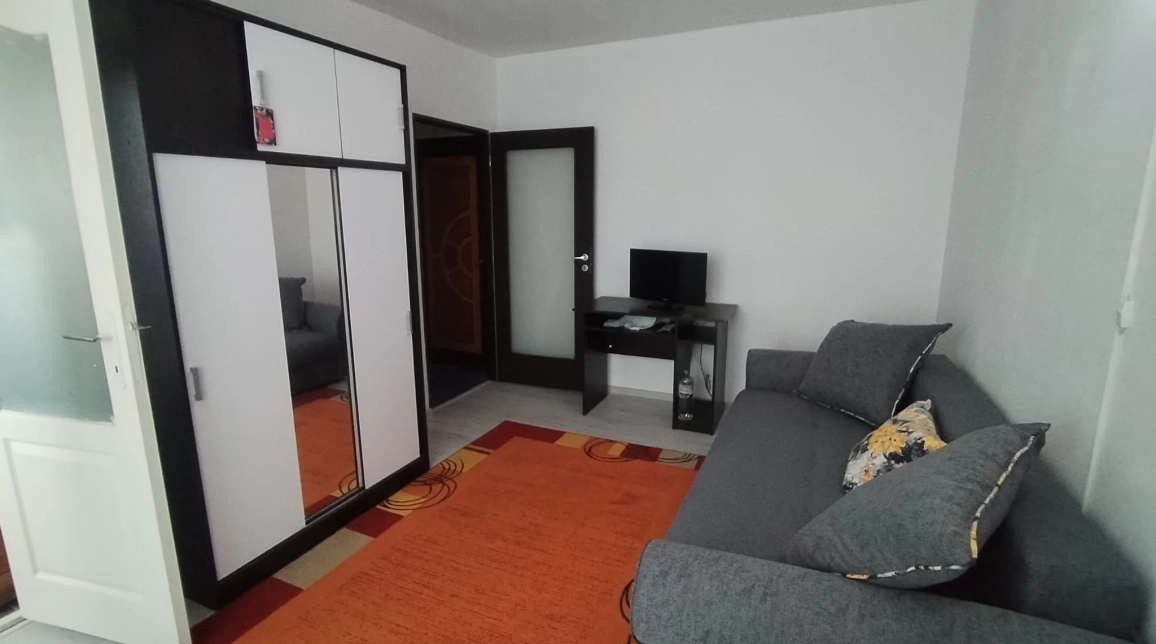 Oferta Tatarasi apartament 25 mp, 1 camera, decomandat, de inchiriat,  Piata Chirila imagine 3