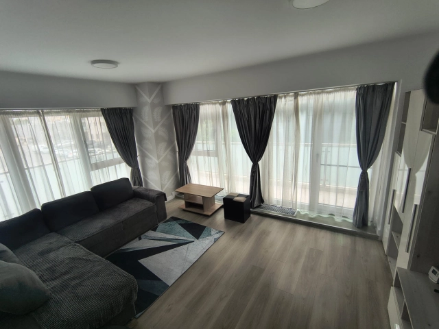 Apartament 3 camere - Tudor Vladimirescu