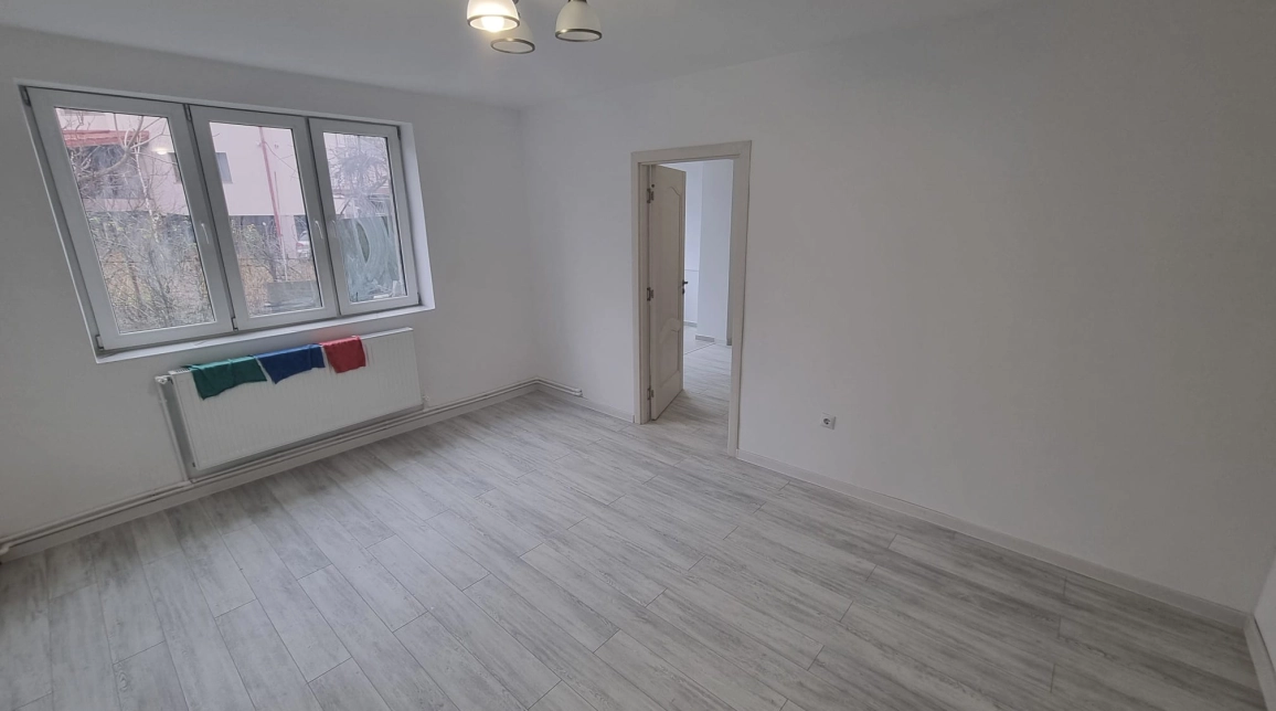 Oferta Apartament de vanzare, 2 camere, nedecomandat, 50 mp, Tudor Vladimirescu,  Intersectia Bucsinescu imagine 8