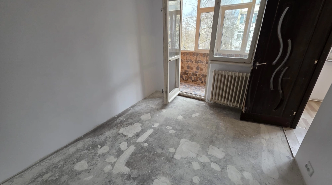 Oferta Apartament, 3 camere nedecomandat, 52 mp, Mircea cel Batran, de vanzare imagine 2