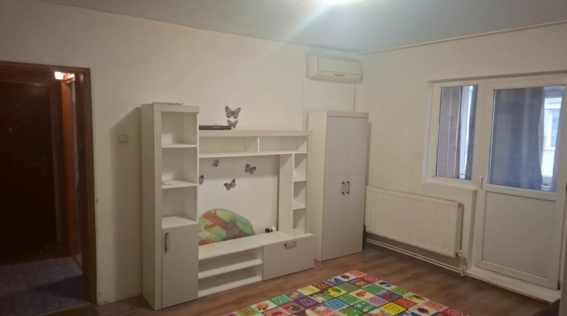 Oferta De vanzare apartament, 3 camere, semidecomandat, 54 mp, Dacia,  Bicaz imagine 4