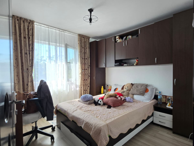 2 camere,  semidecomandat,  42 mp, de vanzare apartament in zona Mircea cel Batran,  (BRD) 163143