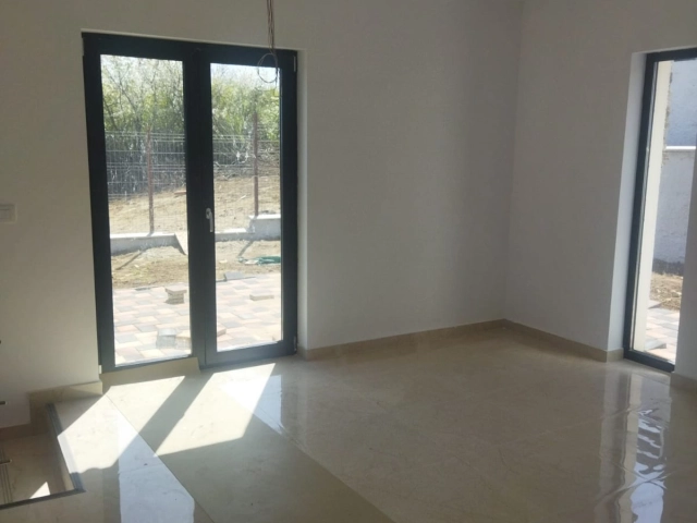 Apartament 4 camere - Valea Adanca