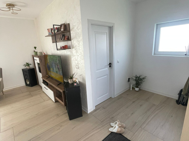 Vila de vanzare, 4 camere,  120mp, Miroslava,  (dupa Alin automobile) 162555