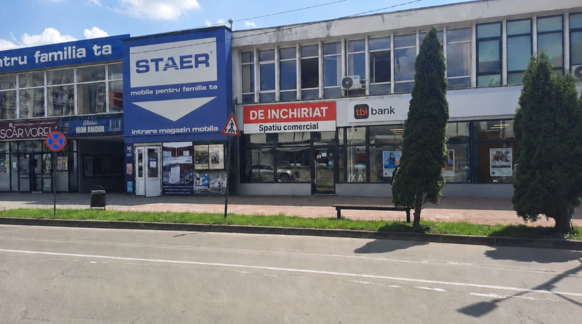 Oferta Spatiu comercial de inchiriat Central Unic / Hotel Ceahlau 55mp  imagine 1