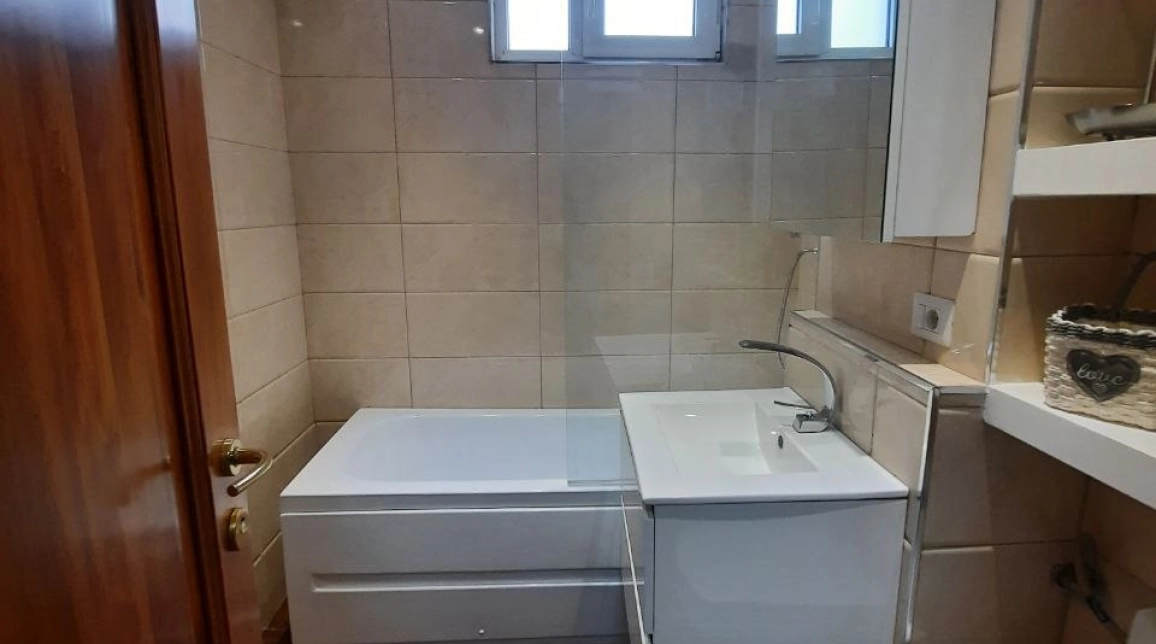 Oferta Apartament, 2 camere decomandat, 54 mp, Maratei, de inchiriat,  Profi (Alimentara 28) / Gradinita Floare de Colt imagine 10