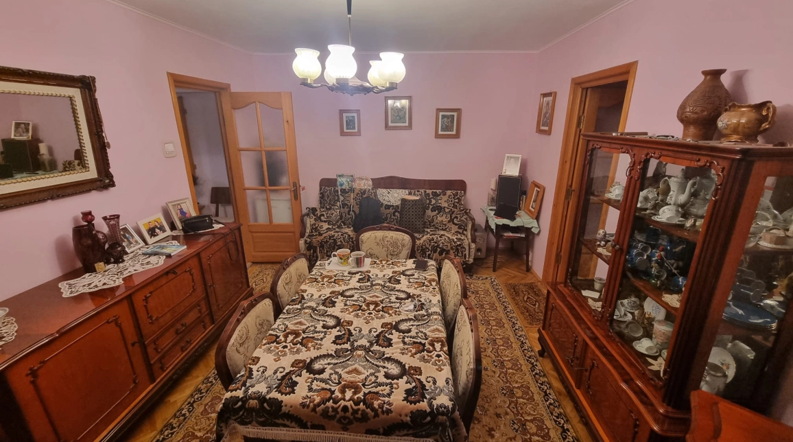 Oferta Tatarasi apartament 64 mp, 3 camere, semidecomandat, de vanzare,  Flora imagine 2