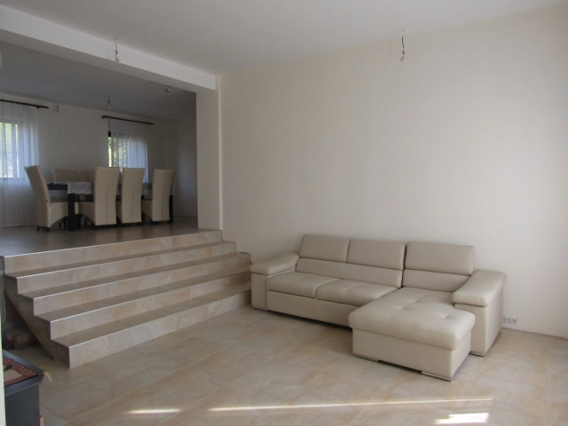 Apartament 6 camere - Barnova