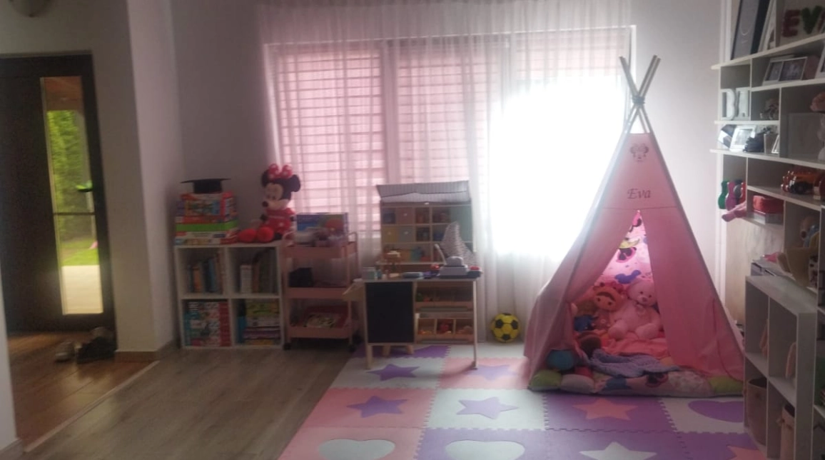Oferta Casa, 5 camere , 150 mp, Galata, de vanzare,  Dupa Belvedere imagine 1