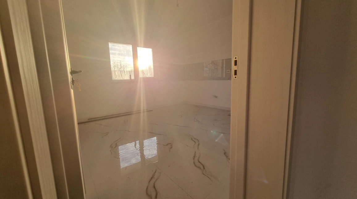 Oferta 4 camere, 119 mp, de vanzare casa in zona Miroslava,   imagine 3