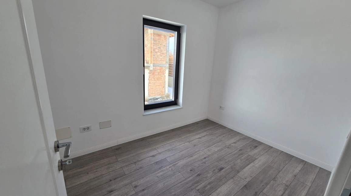 Oferta 3 camere, 108 mp, de vanzare casa in zona Frumoasa,  Hlincea imagine 8