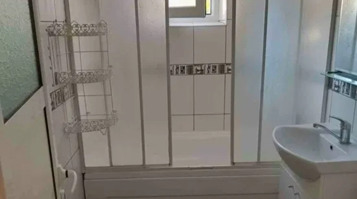 Oferta Apartament, 2 camere semidecomandat, 50 mp, Tudor Vladimirescu, de inchiriat,  Iulius Mall imagine 4