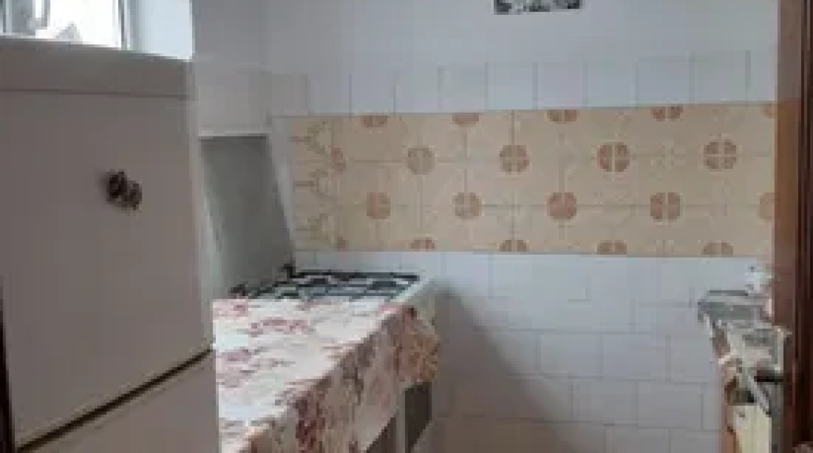 Oferta Roznov garsoniera 28 mp, de vanzare imagine 3