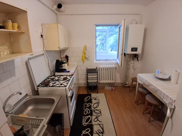 Apartament 3 camere - Pacurari