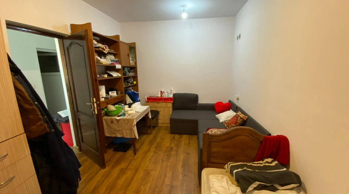 Oferta Casa de vanzare, 5 camere, 180 mp, Miroslava,  notariat Paduraru imagine 7