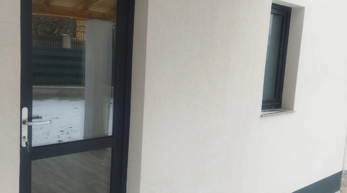 Oferta 4 camere, 106 mp, de vanzare casa in zona Valea Adanca,  mai jos de 5 drumuri imagine 12