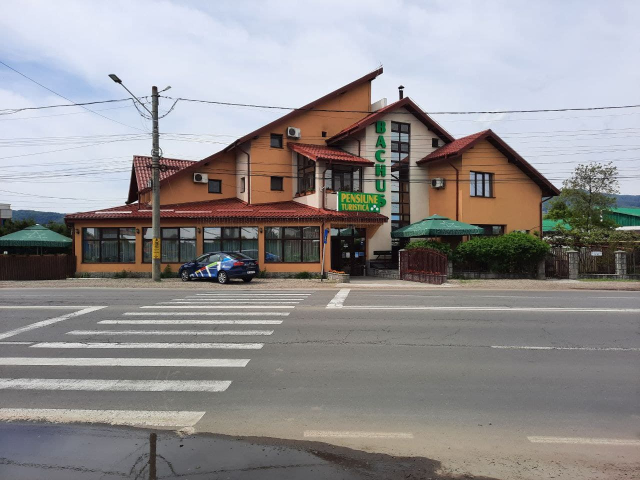 Spatiu comercial Vanatori Pensiunea BACHUS 853mp  142692