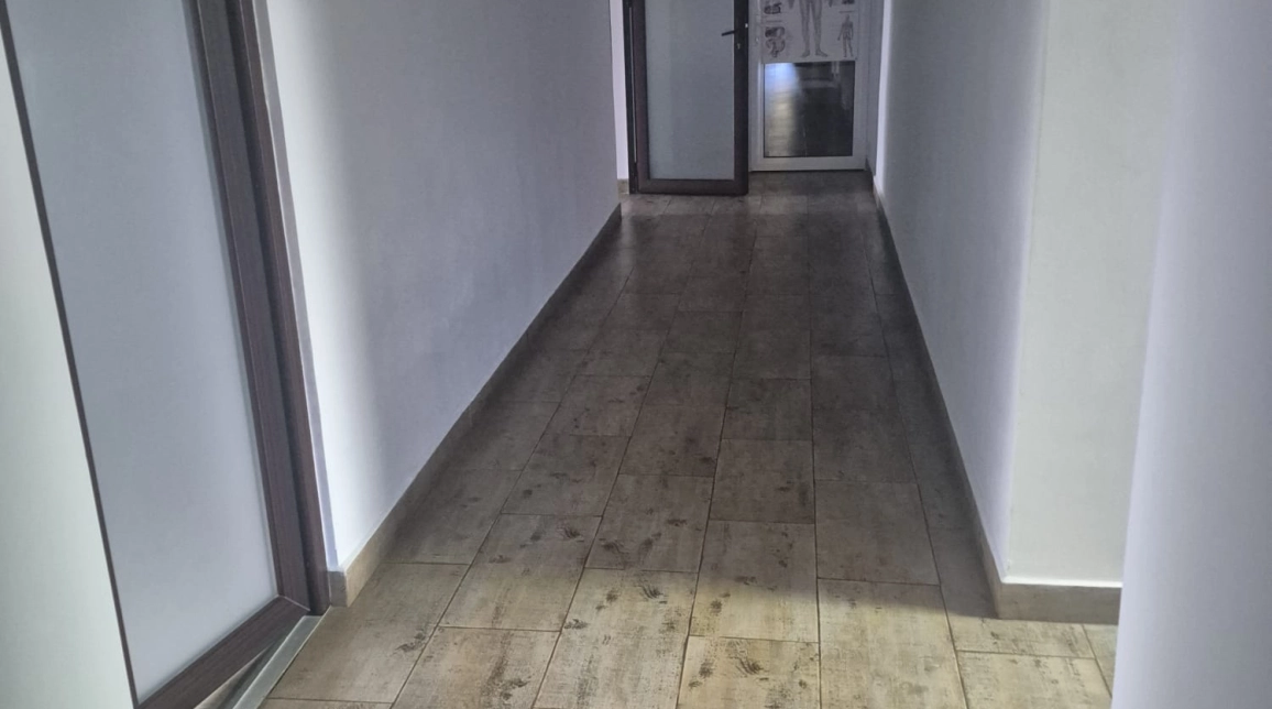 Oferta Spatiu comercial de inchiriat CUG Expomobila  300mp  imagine 10