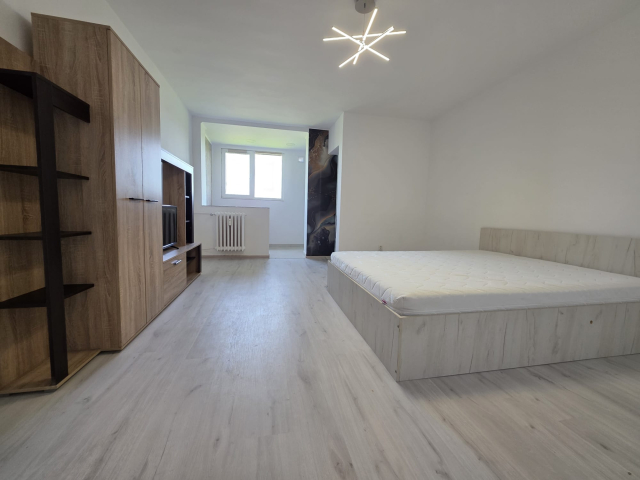 Tatarasi apartament  34 mp, 1 camera,  decomandat, de inchiriat,  (Flora) 162424