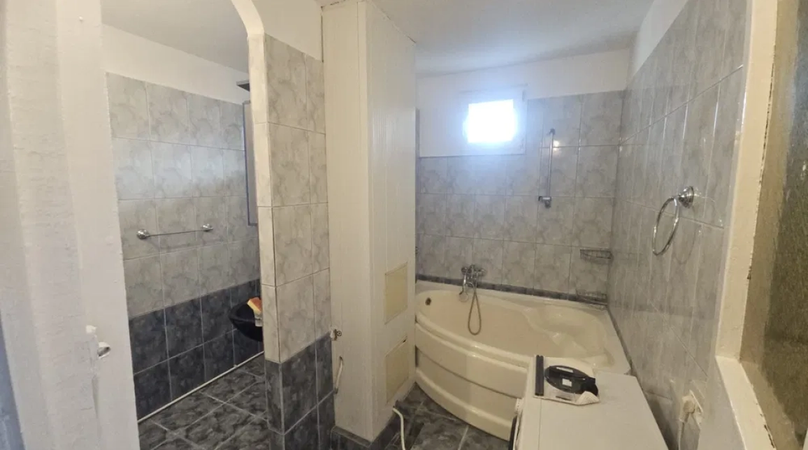 Oferta 3 camere, decomandat, 74 mp, de vanzare apartament in zona Calea Romanului imagine 6