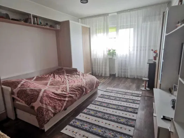 1 camera,  decomandat,  34 mp, de vanzare apartament in zona Tatarasi,  (Piata Doi Baieti ) 162388
