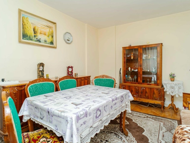 Apartament 3 camere - Pacurari