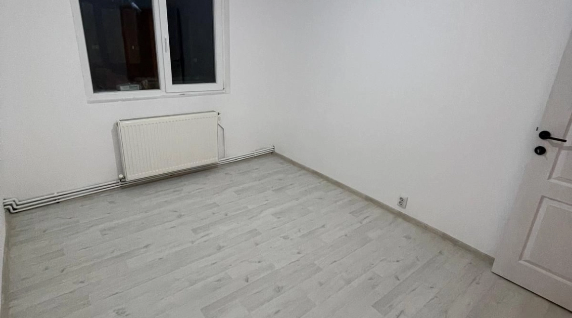 Oferta Apartament, 3 camere decomandat, 70 mp, Tomesti, de vanzare,  Gradinita imagine 2
