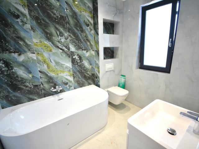 Valea Lupului casa 129mp, 4 camere,  de vanzare,   161019