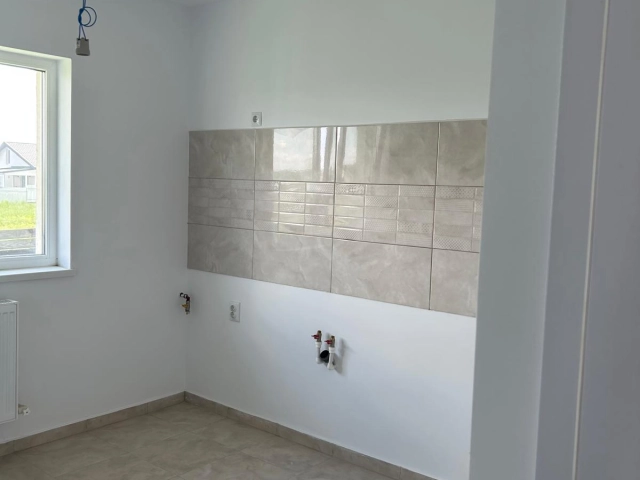 Apartament 3 camere - Vorovesti