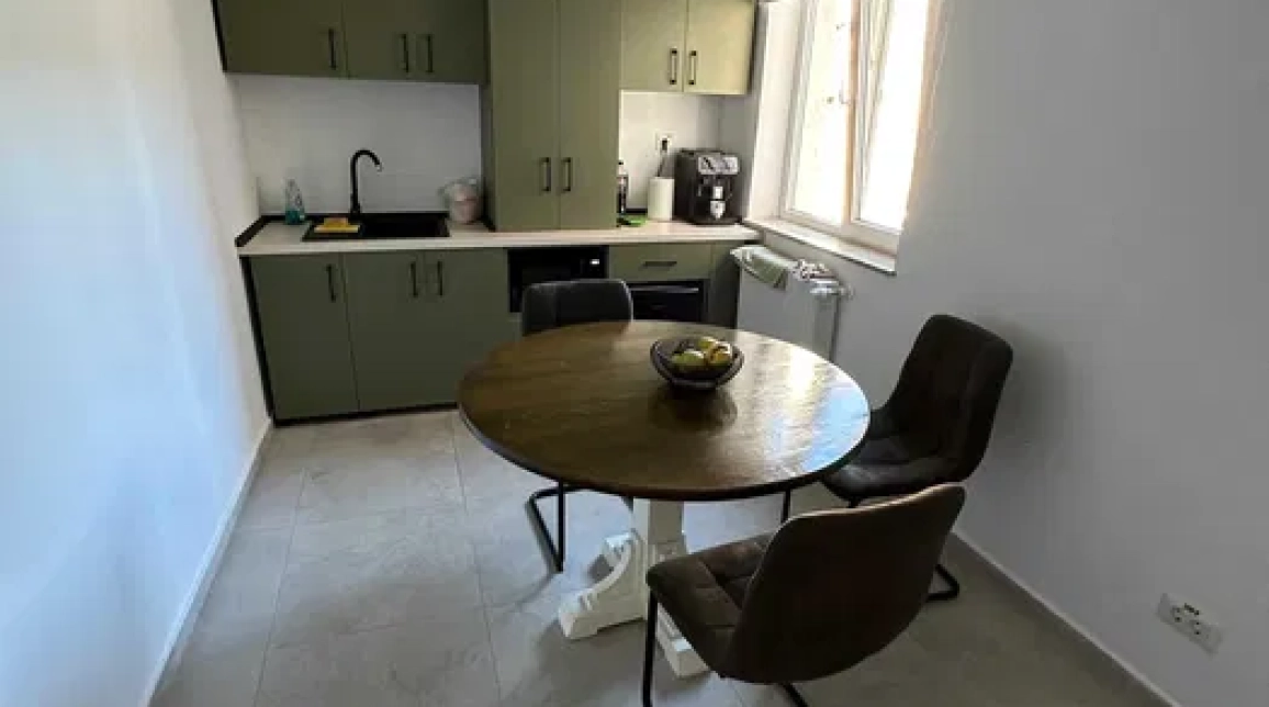 Oferta Spatiu comercial de inchiriat Darmanesti Politia  Locala 40mp  imagine 1