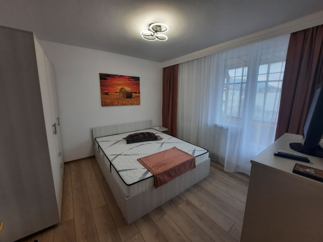 Apartament, 2 camere  decomandat,  54 mp, Maratei, de inchiriat,  (Profi (Alimentara 28) / Gradinita Floare de Colt) 162051