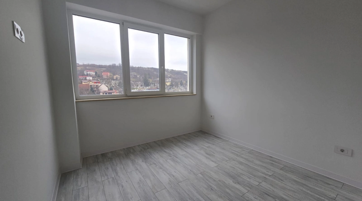 Oferta Bucium apartament nou 106 mp, 4 camere, decomandat, de vanzare,  Lidl -La bulevard imagine 2