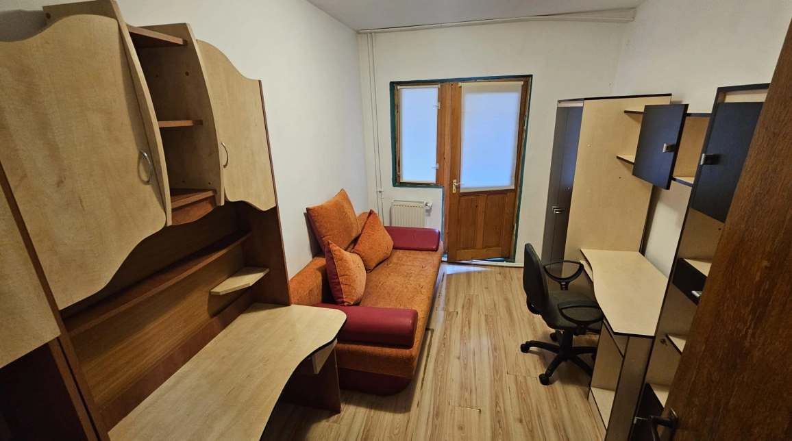 Oferta 3 camere, decomandat, 72 mp, de vanzare apartament in zona Dacia,  Bicaz imagine 2