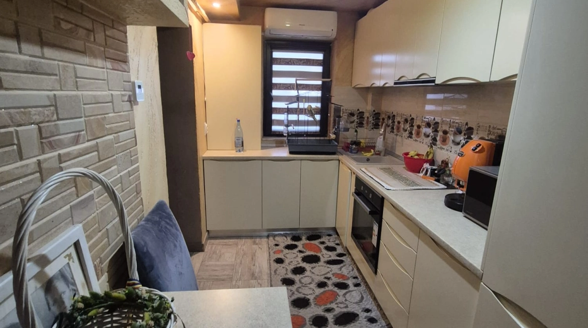 Oferta Apartament de vanzare, 2 camere, semidecomandat, 48 mp, Valea Lupului,  Antibiotice imagine 4