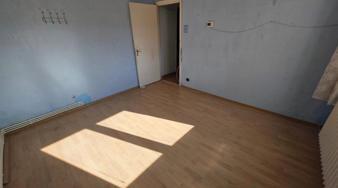 Oferta Apartament de vanzare, 2 camere, decomandat, 40 mp, Mircea cel Batran imagine 5