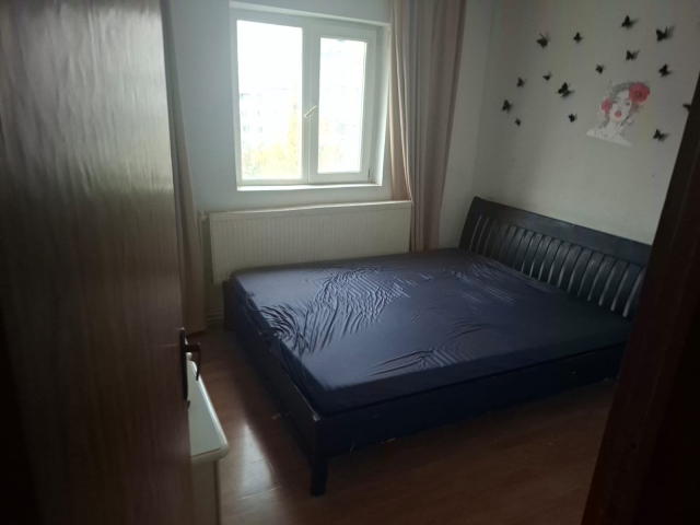 De vanzare apartament, 3 camere,  semidecomandat,  54 mp, Dacia,  (Bicaz) 162177