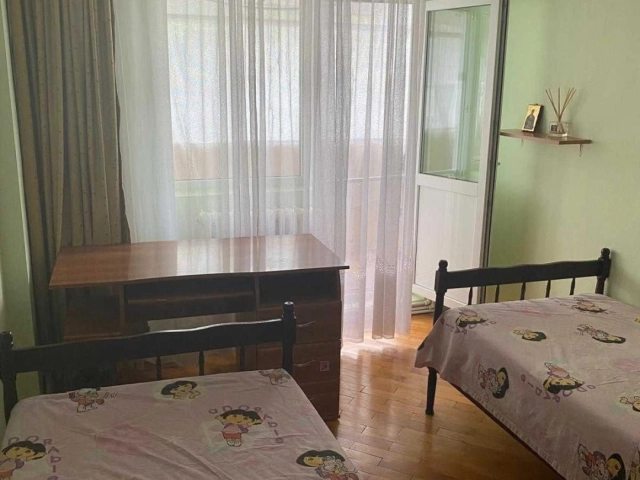 Apartament 3 camere - Pacurari