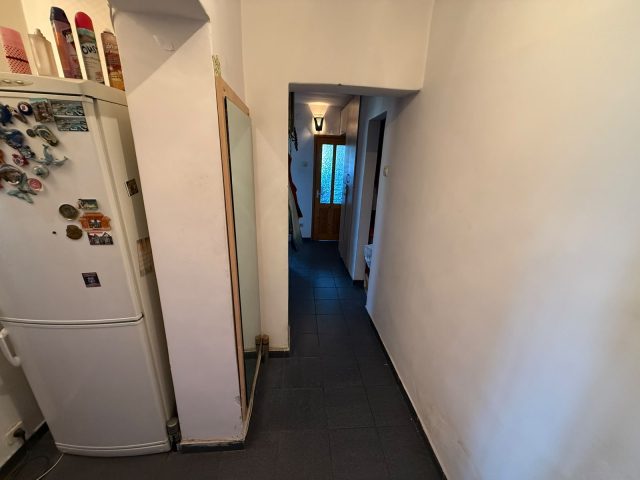 Podu Ros apartament  73 mp, 3 camere,  decomandat, de vanzare,  (Granit Bulevardul Socola) 163449