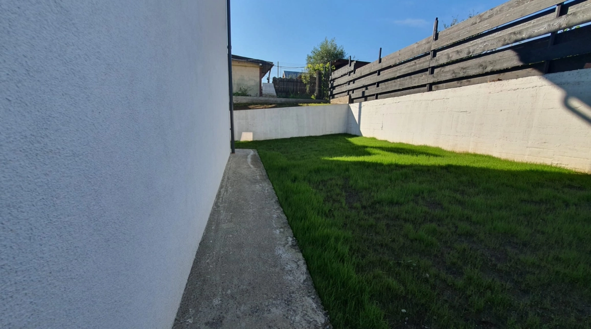 Oferta Casa, 4 camere , 117 mp, Bucium, de vanzare,  Visani la strada principala la 3min de Mall Family imagine 7