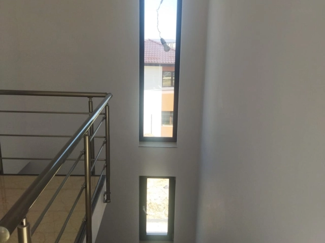 Apartament 4 camere - Valea Adanca