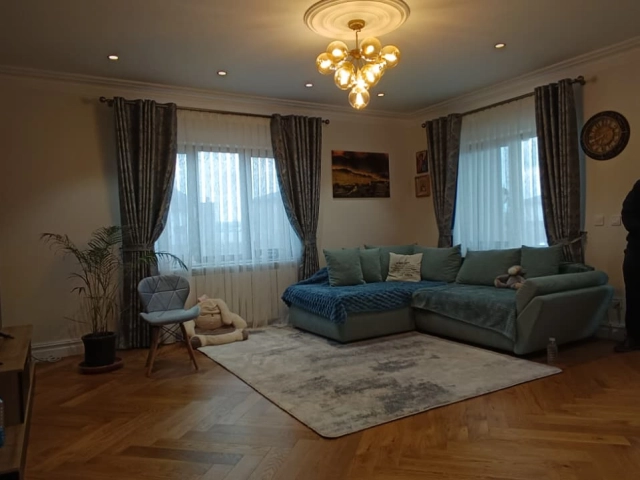 Apartament 3 camere - Dancu