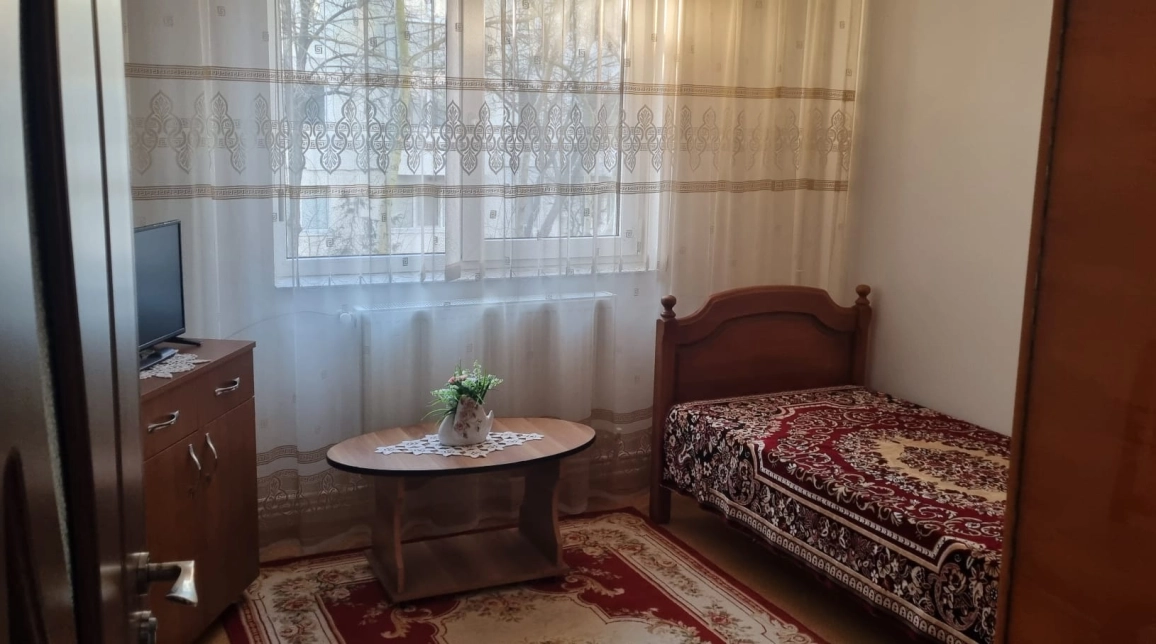 Oferta Apartament, 2 camere decomandat, 46 mp, Dacia, de inchiriat,  Rond Zimbru imagine 1