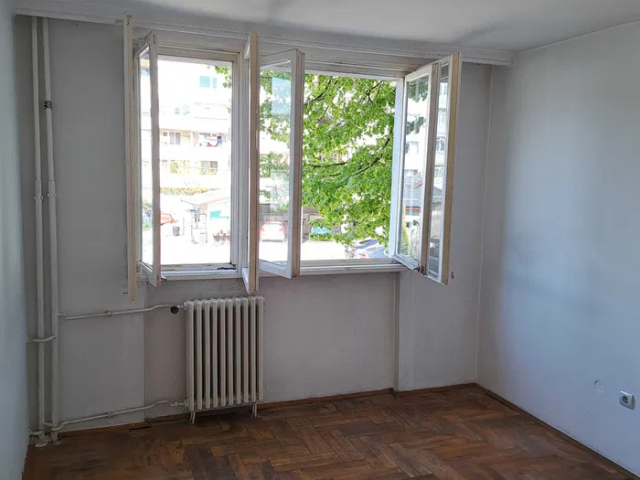 2 camere,  decomandat,  40 mp, de vanzare apartament in zona Darmanesti,   162488