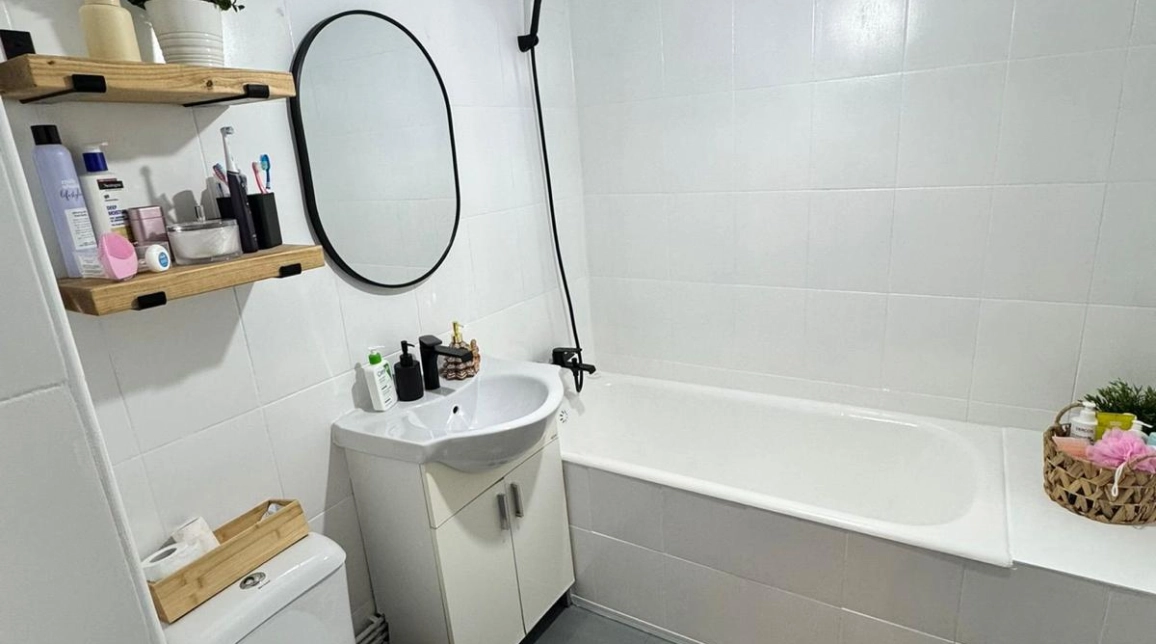 Oferta Nicolina apartament 50 mp, 2 camere, decomandat, de vanzare,  Prima Statie -Scoala Vasile Conta imagine 5
