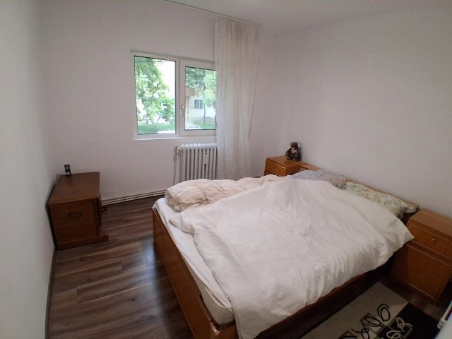 Apartament 3 camere - Pacurari