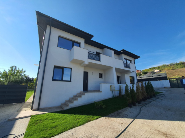 Vila, 4 camere, 103mp, Visani, de vanzare,  (TLT) 162026
