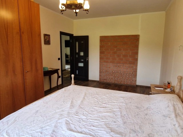 Apartament 3 camere - Semicentral