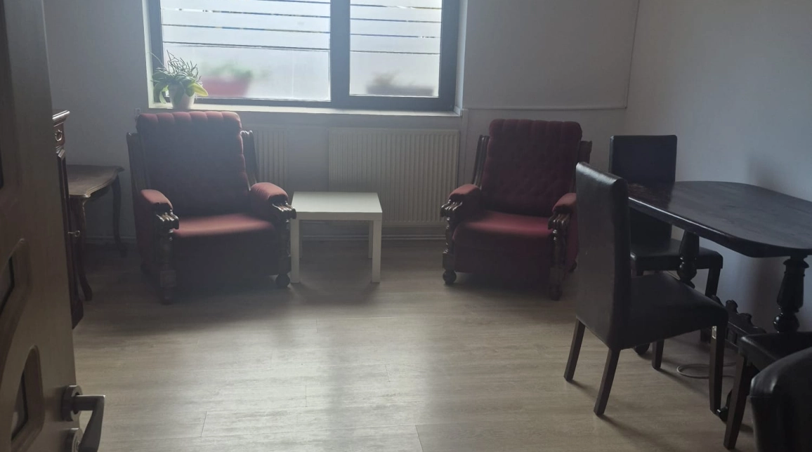 Oferta Spatiu comercial de inchiriat CUG Expomobila  300mp  imagine 6