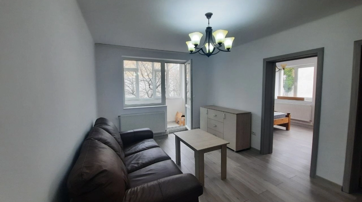 Oferta Central apartament 52 mp, 2 camere, semidecomandat, de inchiriat,  Banca Transilvania / Tribunal imagine 5